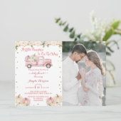 小さなかぼちゃの赤ちゃんシャワーピンクのトラックの写真 招待状 (スタンド正面)