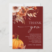 小さなかぼちゃの錆びたバーガンディフローラ赤ちゃんシャワー サンキューカード (正面)