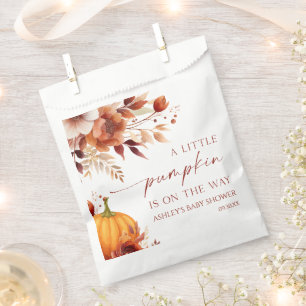 小さなかぼちゃの錆びたバーガンディフローラ赤ちゃんシャワー フェイバーバッグ