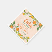 小さなかわいこちゃんがオレンジ色の赤ちゃんシャワーの途中にある スタンダードカクテルナプキン (角)