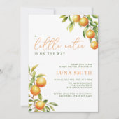 小さなかわいこちゃんがオレンジ色の赤ちゃんシャワーの途中にある 招待状 (正面)