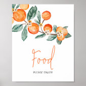 小さなかわいこちゃんがオレンジ色の食べ物に行く ポスター (正面)