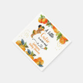 小さなかわいこちゃんが彼女の方法ベビーシャワープレート スタンダードカクテルナプキン (角)