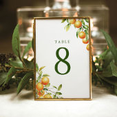 小さなかわいこちゃんが赤ちゃんシャワーを浴びている テーブルナンバー