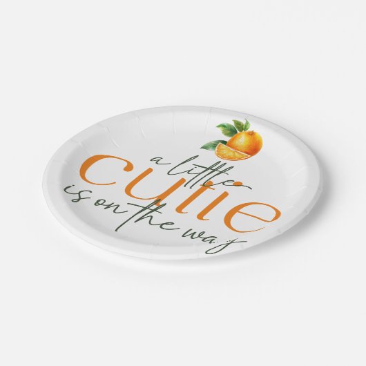 小さなかわいこちゃんが途中のプレート ペーパープレート (アングル)