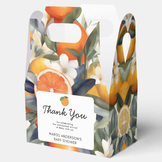 小さなかわいこちゃんがCitrus赤ちゃんシャワーの途中にある フェイバーボックス (オープン)