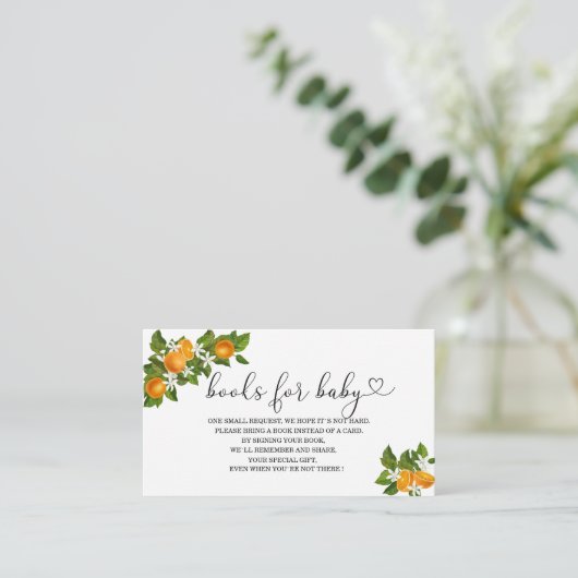 小さなかわいこちゃんの赤ちゃんシャワーの本ベビー エンクロージャーカード (スタンド正面)