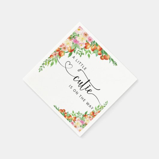 小さなかわいこちゃんは柑橘系の赤ちゃんシャワーの途中にある スタンダードカクテルナプキン (角)