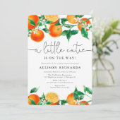 小さなかわいこちゃんは柑橘系の赤ちゃんシャワーの途中にある 招待状 (スタンド正面)