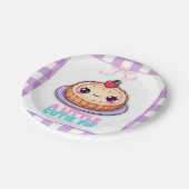 小さなかわいこちゃんパイかわいい紫の格子柄の赤ちゃんシャワー ペーパープレート (アングル)