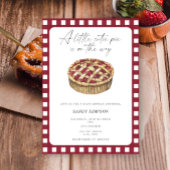 小さなかわいこちゃんパイがベイビーシャワーの途中にある 招待状