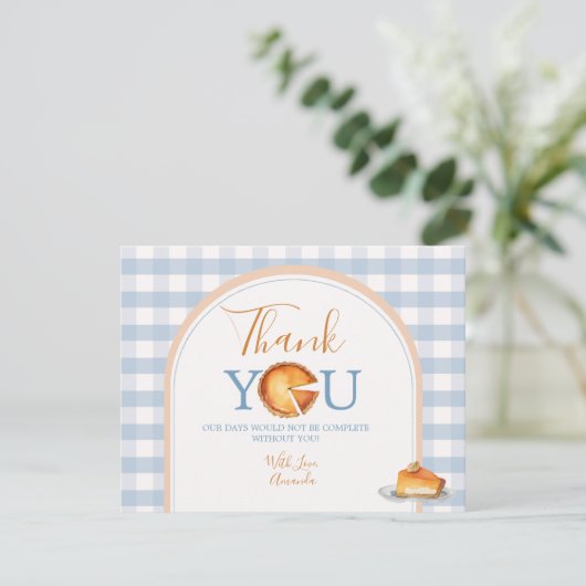 小さなかわいこちゃんパイファースト誕生日ブルーギンガム サンキューカード (スタンド正面)