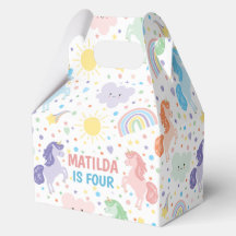小さなかわいらしユニコーンパーティーギフトボックスの好意。