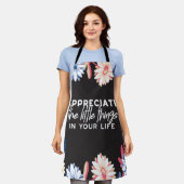 小さなことをありがたく思う引用文 エプロン (着用した状態)