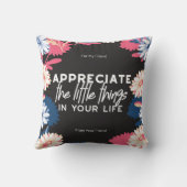 小さなことをありがたく思う引用文 クッション (裏面)