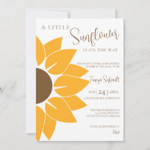 小さなひまわりが進んでいる