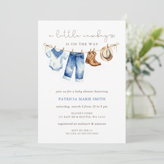 小さなカウボーイは男の子の赤ちゃんシャワーの途中にある 招待状 (スタンド正面)