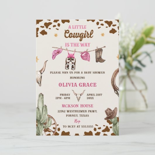 小さなカウボーイ西部の女の子の赤ちゃんシャワーパーティー 招待状 (スタンド正面)