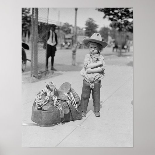 小さなカウボーイ、1923年。ヴィンテージ写真 ポスター (正面)
