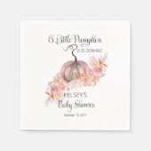 小さなカボチャがピンクの赤ちゃんシャワーを咲いている スタンダードカクテルナプキン (正面)