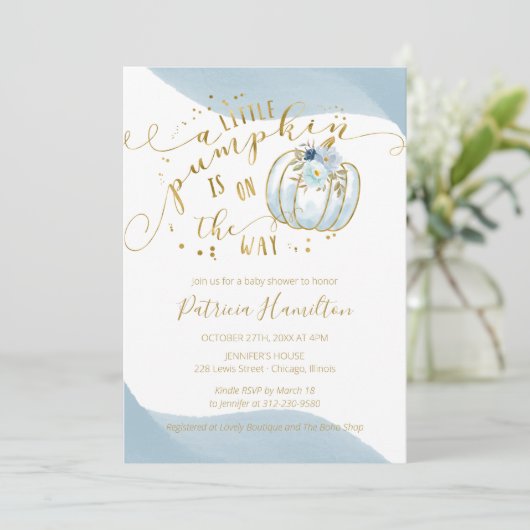 小さなカボチャが男の子の赤ちゃんシャワーの途中にある 招待状 (スタンド正面)