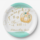 小さなカボチャが赤ちゃんシャワーのエレガント途中にある ペーパープレート (正面)