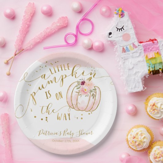 小さなカボチャが赤ちゃんシャワーのエレガント途中にある ペーパープレート (パーティー)