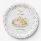 小さなカボチャが赤ちゃんシャワーのユニセックス途中にある ペーパープレート (正面)