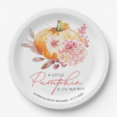 小さなカボチャが赤ちゃんシャワーの途中にある ペーパープレート (正面)