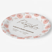 小さなカボチャが赤ちゃんシャワーの途中にある ペーパープレート (アングル)