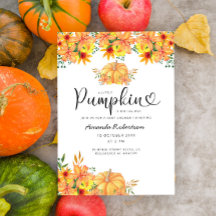 小さなカボチャが赤ちゃんシャワーの途中にある