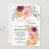 小さなカボチャが赤ちゃんシャワーの途中にある 招待状 (正面)