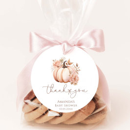 小さなカボチャが途中にある秋赤ちゃんシャワー フェイバータグ