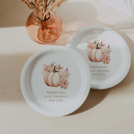小さなカボチャが途中にある秋赤ちゃんシャワー ペーパープレート