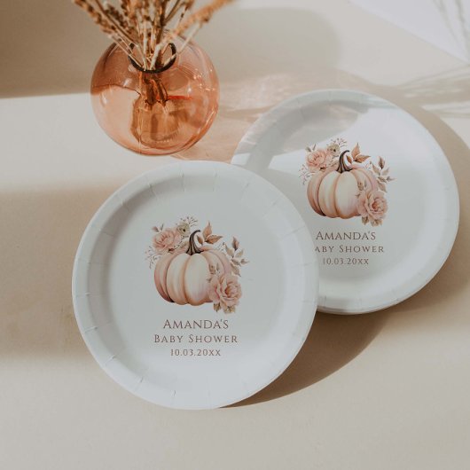 小さなカボチャが途中にある秋赤ちゃんシャワー ペーパープレート