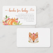 小さなカボチャのキツネがベビーのために本を途中にある エンクロージャーカード (正面/裏面)