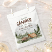 小さなキャンパーが途中にある男の赤ちゃんシャワー フェイバーバッグ (クリップ留めされた状態)