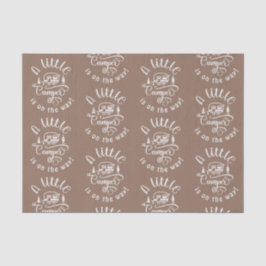 小さなキャンパーは赤ちゃんシャワーの途中にある 薄葉紙