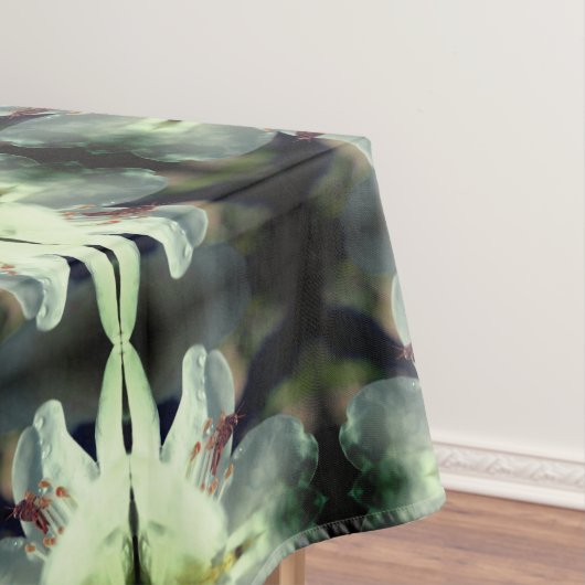 小さなキリギリスの白いツツジの花の抽象芸術 テーブルクロス (インサイチュ)