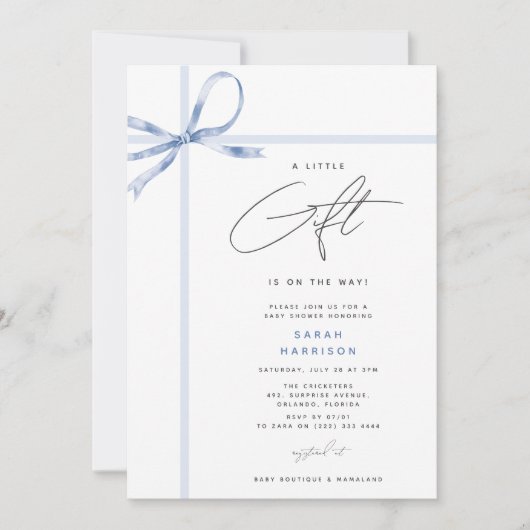 小さなギフトのリボン男の子の赤ちゃんシャワー 招待状 (正面)