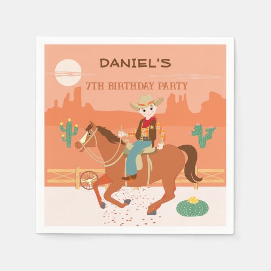 小さなクールカウボーイと馬の誕生日パーティー スタンダードカクテルナプキン (正面)