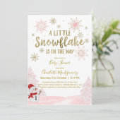 小さなスノーフレークのピンクの赤ちゃんシャワー 招待状 (スタンド正面)