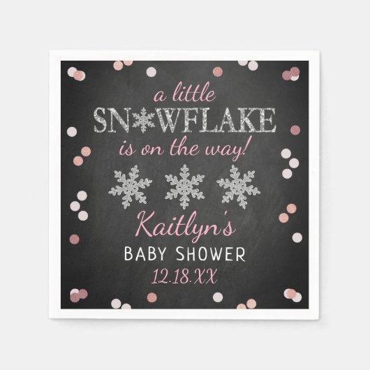 小さなスノーフレークの女の子の冬の赤ちゃんシャワー スタンダードカクテルナプキン (正面)