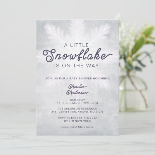 小さなスノーフレークの灰色の海軍の赤ちゃんシャワー 招待状 (スタンド正面)