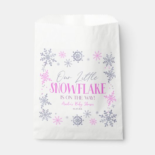 小さなスノーフレーク冬のピンクの赤ちゃんシャワー フェイバーバッグ (正面)