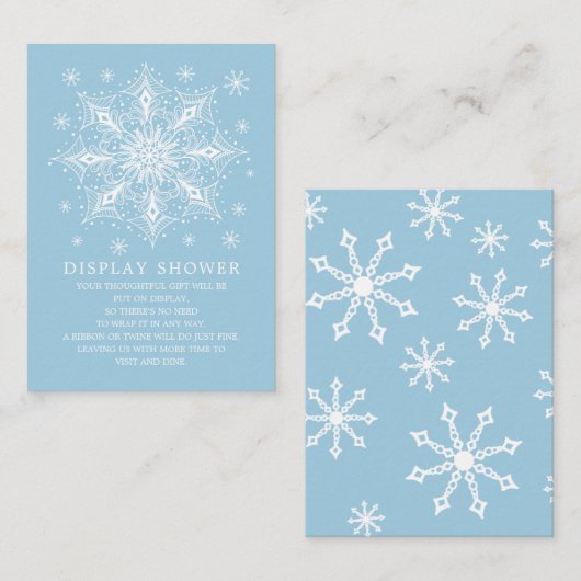 小さなスノーフレーク冬の赤ちゃんシャワー表示シャワー エンクロージャーカード (正面/裏面)