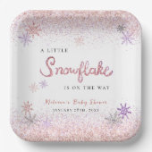 小さなスノーフレーク冬ピンクの女の子の赤ちゃんシャワー ペーパープレート (正面)