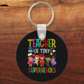 小さなスーパーヒーローの幼稚園プレク先生バック キーホルダー (正面)
