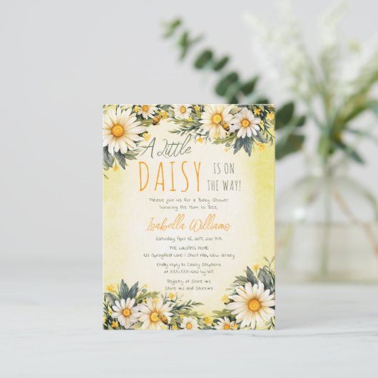 小さなデイジーが途中のフローラの赤ちゃんシャワー ポストカード (スタンド正面)