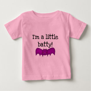 小さなバティなハロウィーンTシャツとギフト ベビーTシャツ